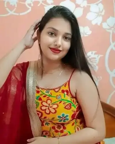 Call Girl in Morjim Beach